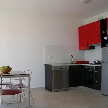 アパート Domenica